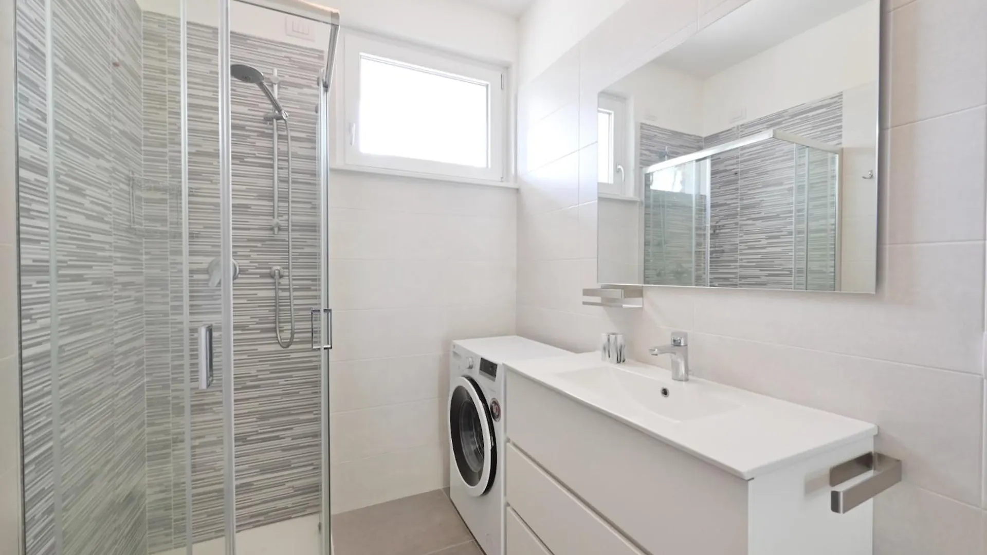 Baia Blu Apartments Lido di Jesolo İtalya